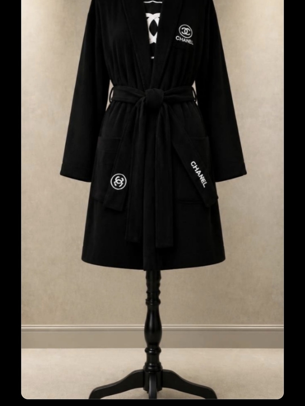 l Black Robe Coat